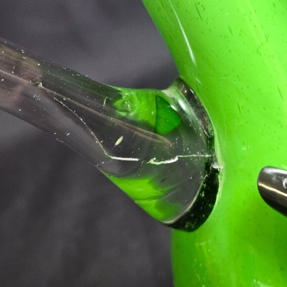 Vintage Green Art Glass Pitcher Ewer 8" Hand Blown Clear Handle Feet Mid Century - Picture 8 of 14